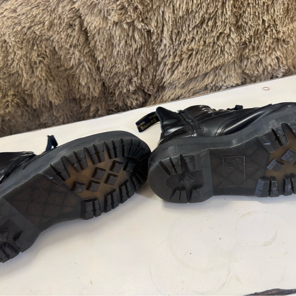 Black Leather Platform Boots - Picture 3 of 3